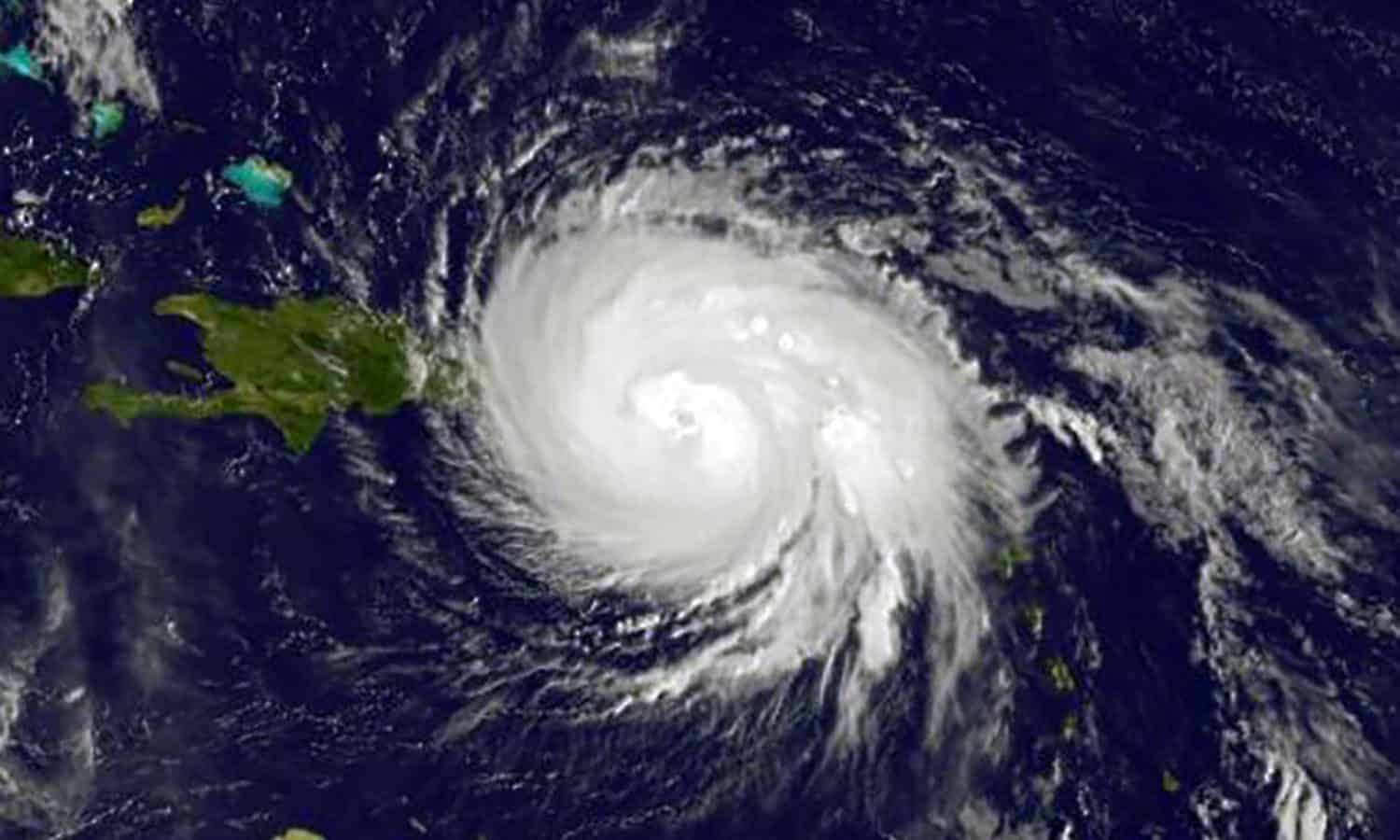波多黎各实时复苏基金指导100%的捐款长期救援玛丽亚飓风的受害者。