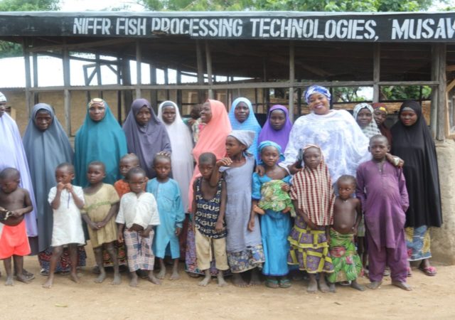 通过WAAPP CORAF赋予农村尼日利亚妇女在渔业和水产养殖发展中女性就业工作。