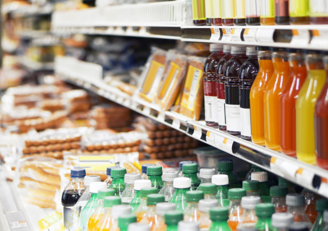 一份新的报告说,消费者常常忽视食品包装,以及对环境的影响。