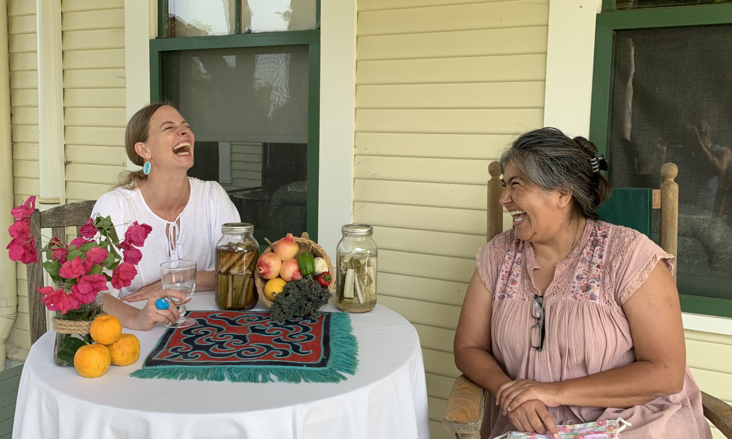 “Kitchenistas”之前,一群妇女想把健康带给他们的社区通过文化连接。
