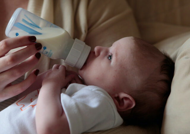 美国婴儿配方奶粉危机凸显出食品垄断的危害
